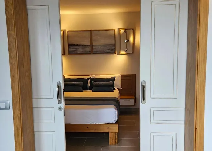 Mar Con Y Sin Terraza Con Vistas Al Mar